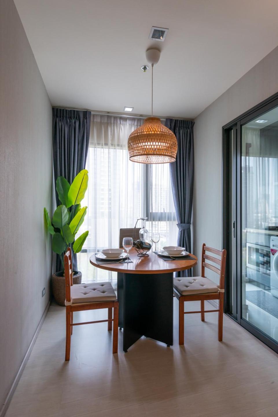 Luxurious With Train Access Pangsapuri Bangkok